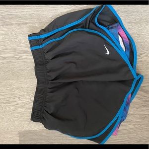 Nike women’s shorts